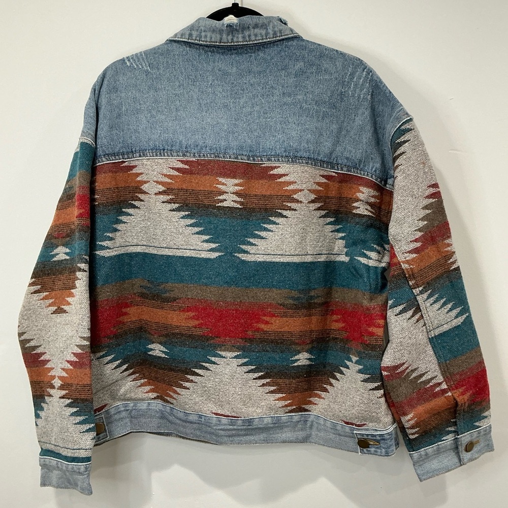 NWT Aztec Print Loose Denim Patchwork Jacket - Picture 4 of 7